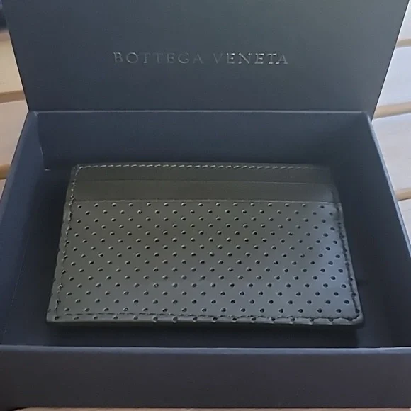 EUC Bottega Veneta Card Holder - Picture 2 of 7